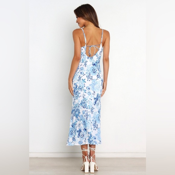 Petal & Pup Yelena Dress in Blue - Picture 3 of 8